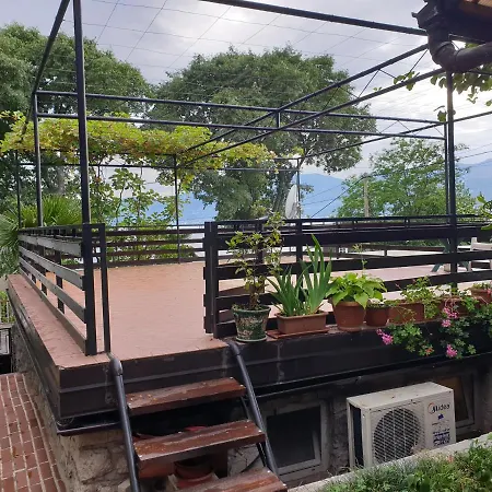 Pansion Pernjak Gæstehus *